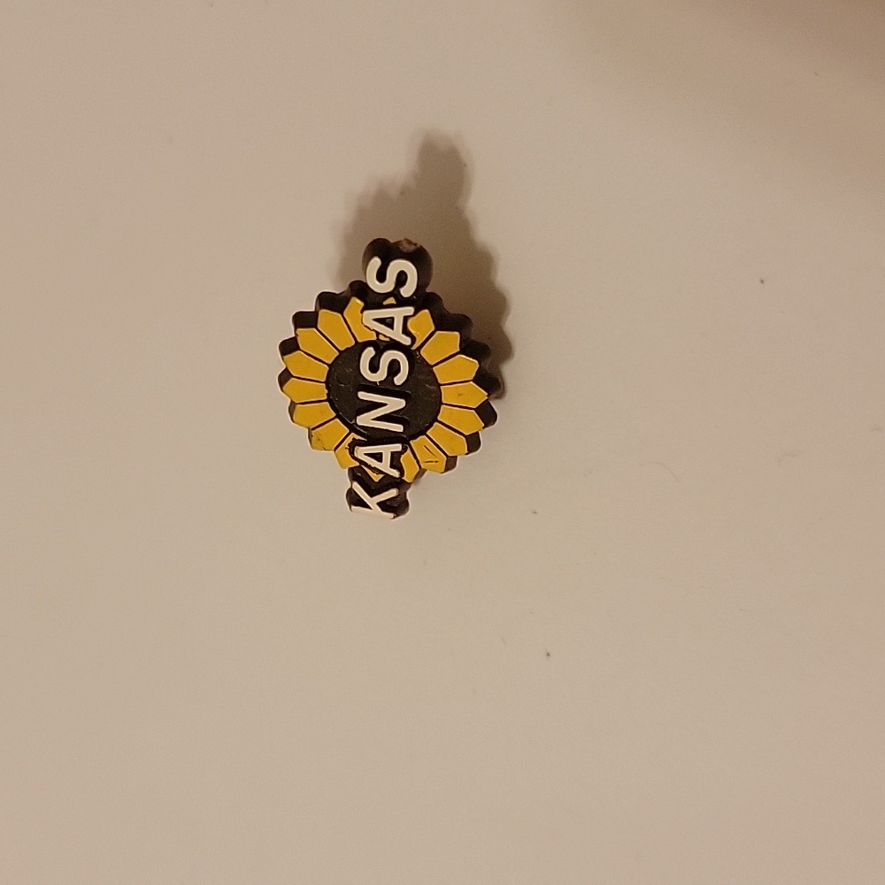 KANSAS PIN